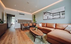 EDLER WOHNRAUM Luxuriöse 2 SZ mit Balkon, Kaffeevollautomat, Klima&Lift